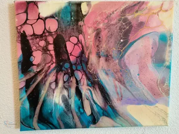 Kreative Kunst und Farben bei Katjas Herzenskunst